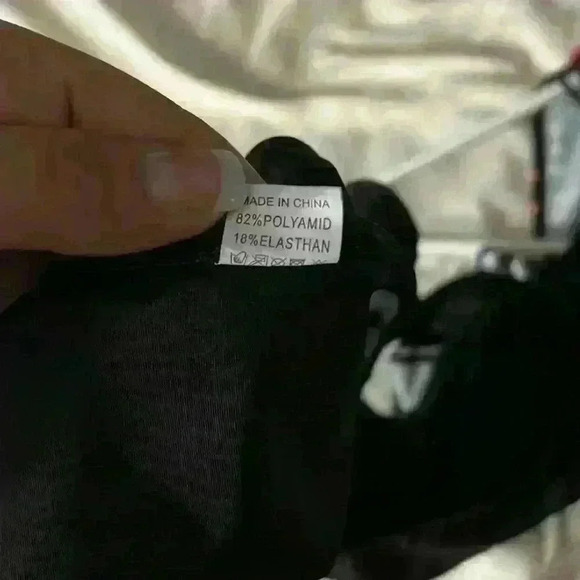 Black one piece bathing suit - Picture 4 of 4